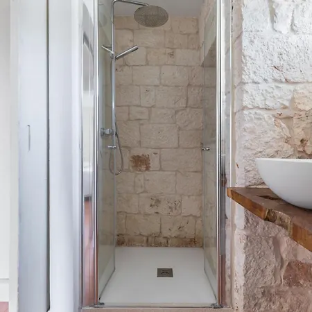 The Royal Lamia By Barbarhouse Ostuni